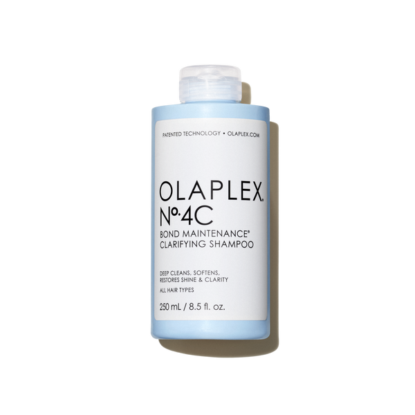 OLAPLEX Nº.4C BOND MAINTENANCE® CLARIFYING SHAMPOO

DEEP CLEANS, SOFTENS, RESTORES SHINE & CLARITY ALL HAIR TYPES

250 mL / 8.5 fl. oz. - main view