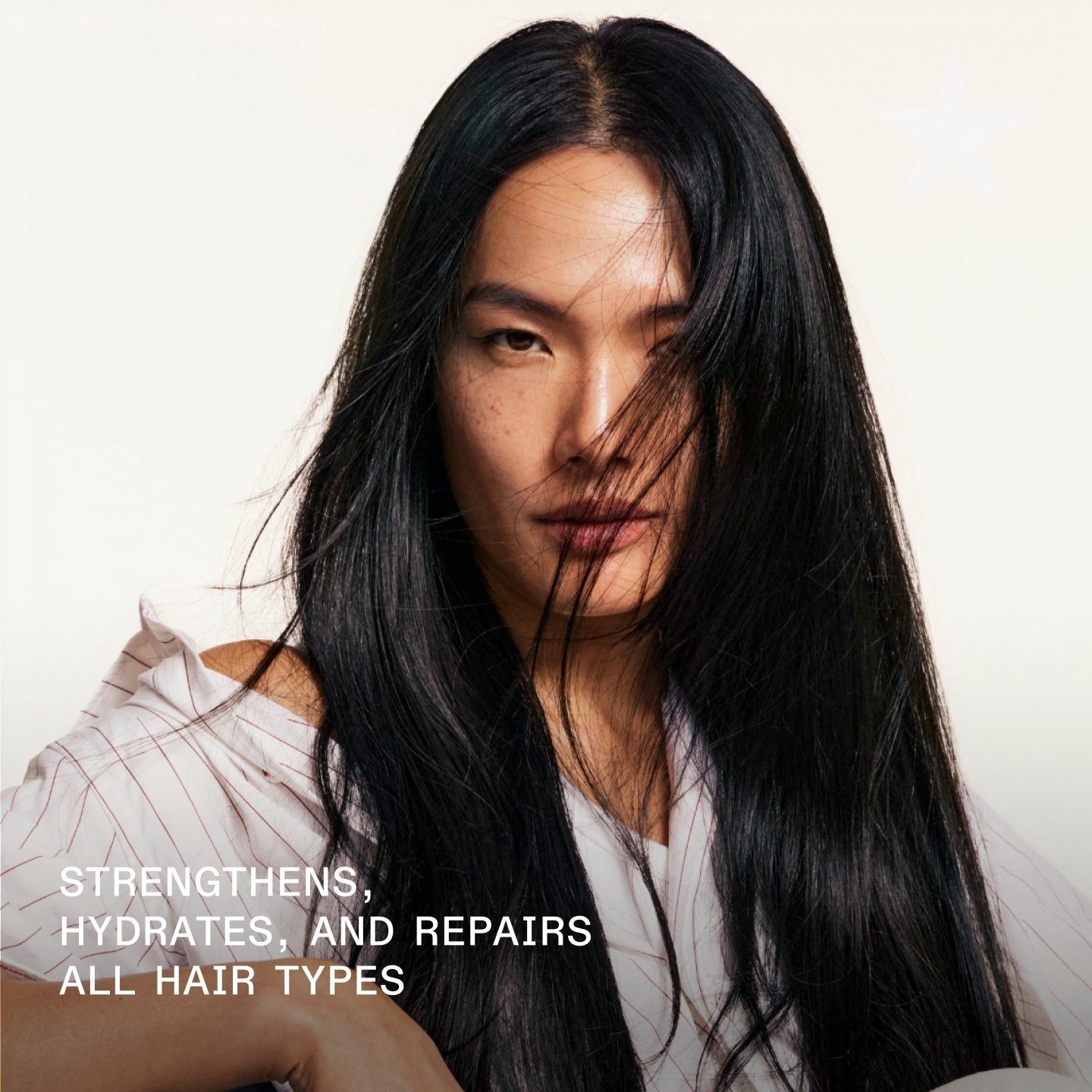 Model with black hair

STRENGTHENS,
HYDRATES, AND REPAIRS
ALL HAIR TYPES