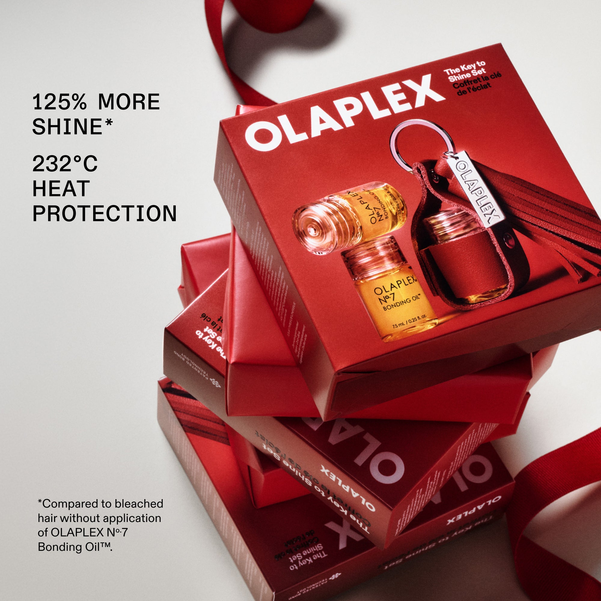 125% MORE
SHINE*
232°C
HEAT
PROTECTION

*Compared to bleached hair without application of OLAPLEX Nº.7
Bonding Oil™.